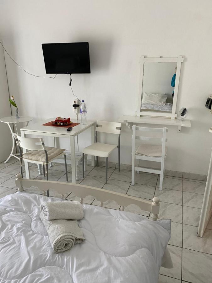 Δωματια Ξανθουλα Xanthoyla Rooms アマイヤポリ エクステリア 写真