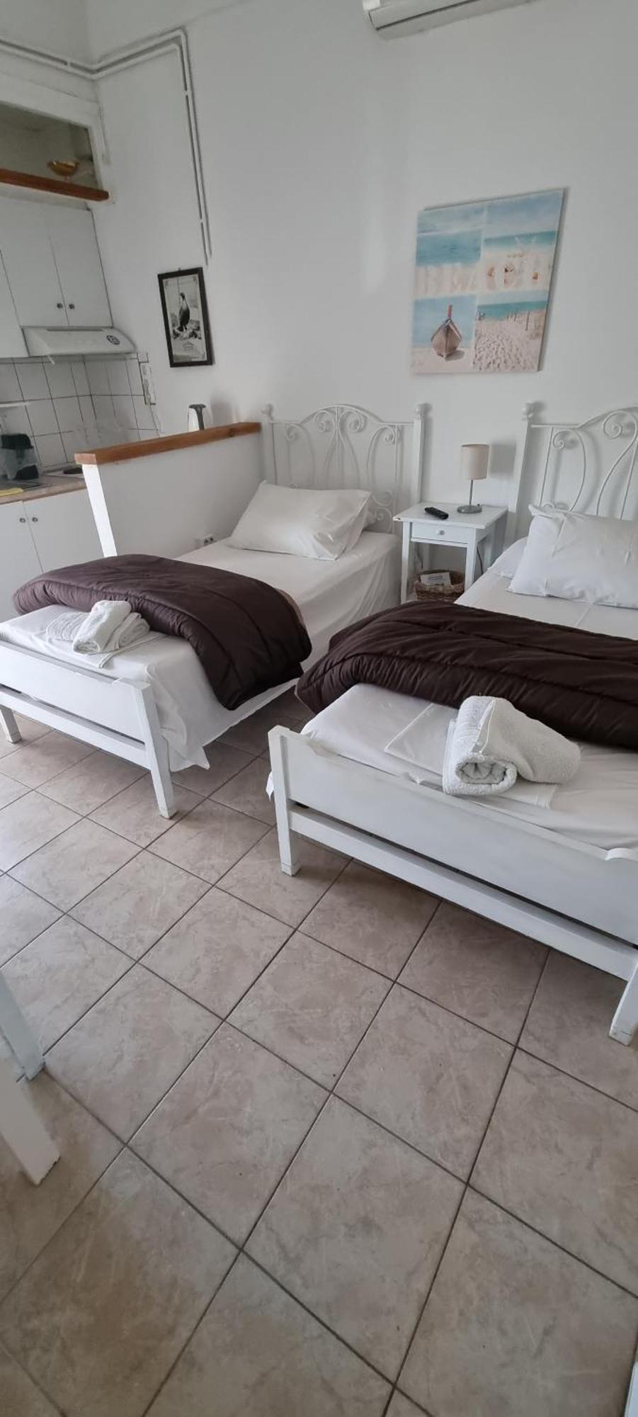 Δωματια Ξανθουλα Xanthoyla Rooms アマイヤポリ エクステリア 写真